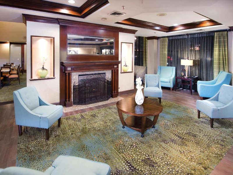 Hampton Inn Lindenの写真