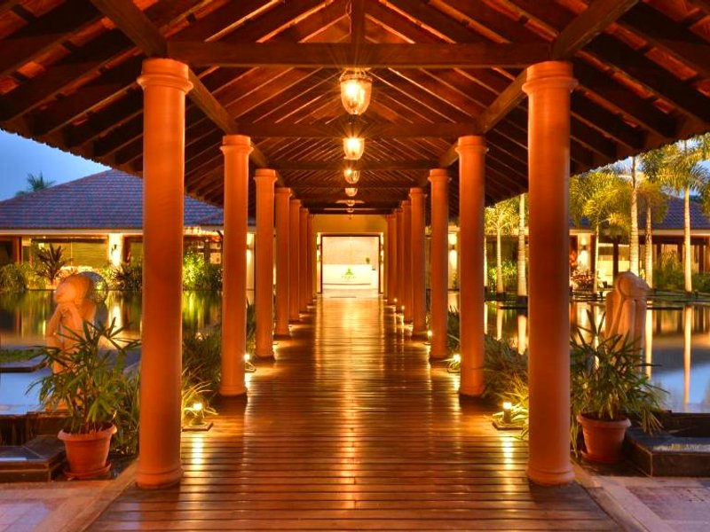 マッドハブハン リゾート アンド スパ (Madhubhan Resort and Spa)の写真