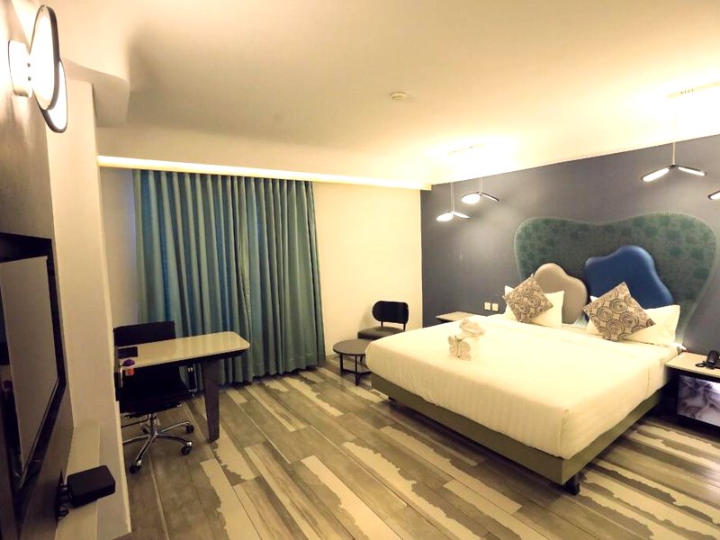 ハミングバード ホテル アンド バンケット (Hummingbird Hotel and Banquet)の写真