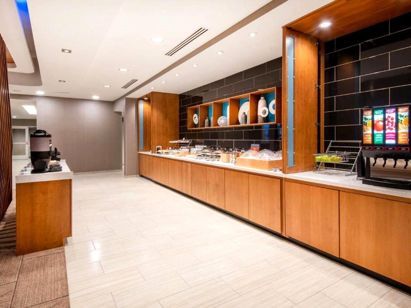 SpringHill Suites Denver Parkerの写真