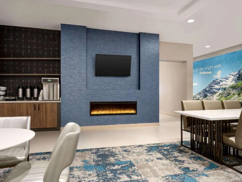 La Quinta Inn & Suites by Wyndham Denver Parkerの写真