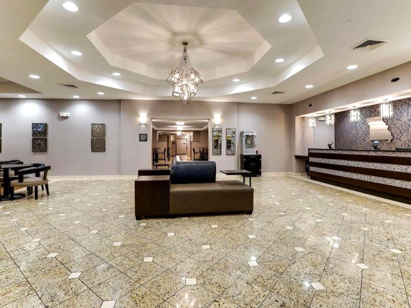 ドゥルーリー イン&スイーツ セント ジョセフ (Drury Inn & Suites St. Joseph)の写真