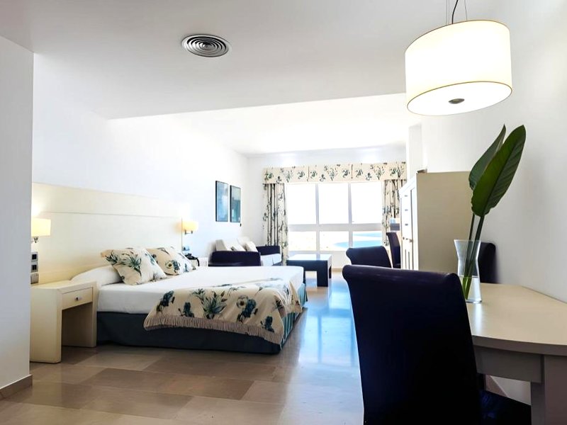 Hotel Puerto Juan Montiel Spa & Base Nauticaの写真