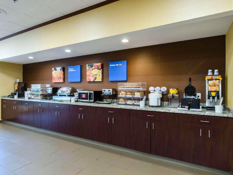 コンフォート イン ランドルフ - ボストン (Comfort Inn Randolph - Boston)の写真