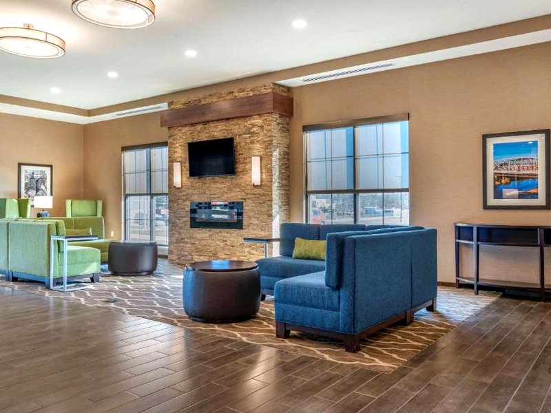 Comfort Suites Camp Hill-Harrisburg Westの写真