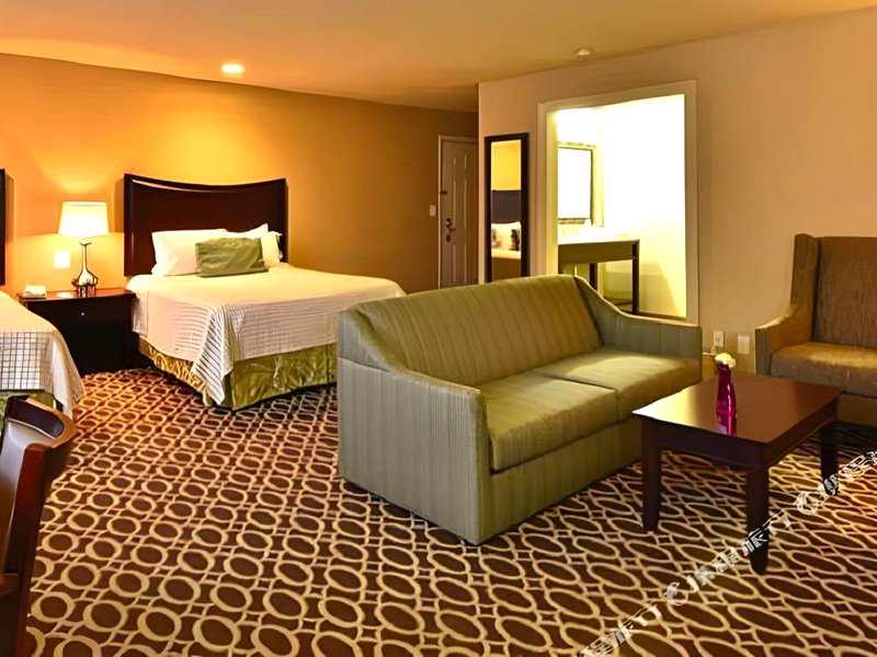 Sunday House Inn and Suitesの写真