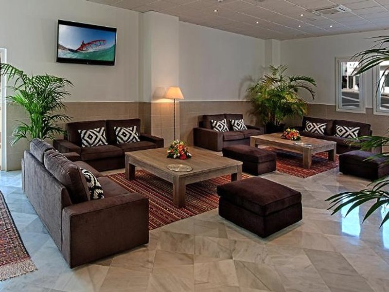Hostal Tarifa -Recepcion abierta las 24h-の写真