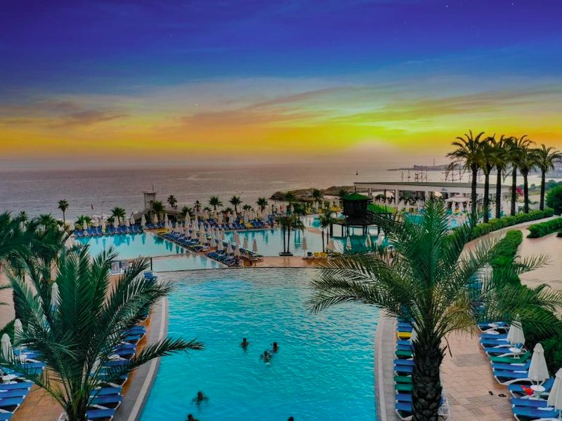 Vikingen Infinity Resort & Spaの写真