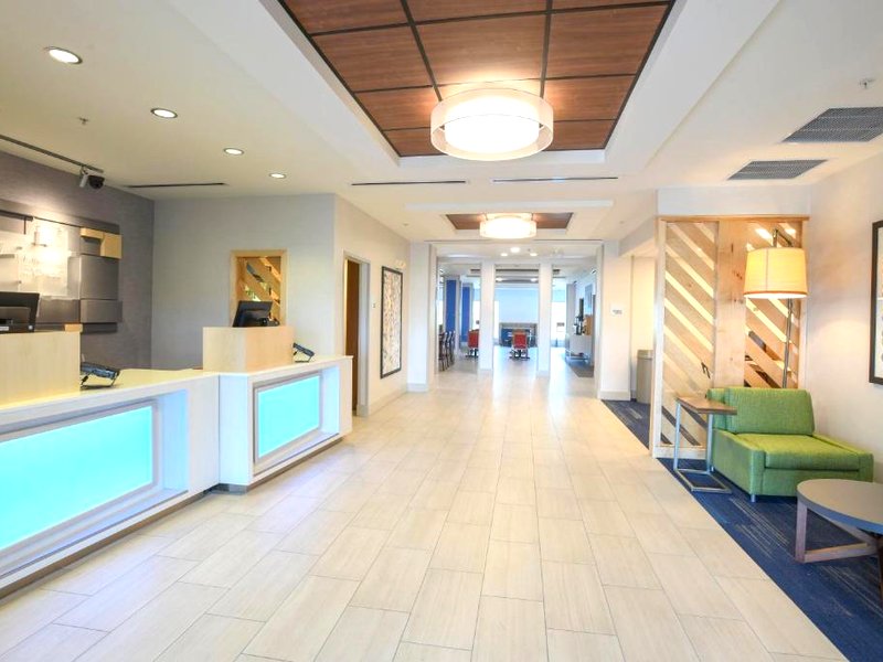 Holiday Inn Express Hotel & Suites Richwood - Cincinnati South By IHGの写真