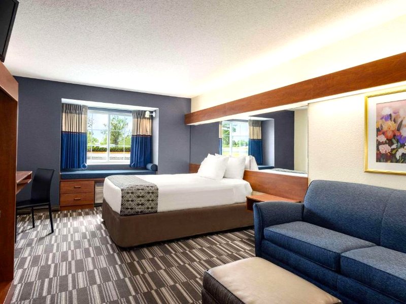 Microtel Inn & Suites by Wyndham Inver Grove Heights/Minneの写真