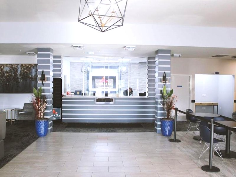 Coratel Inn & Suites by Jasper Inver Grove Heightsの写真