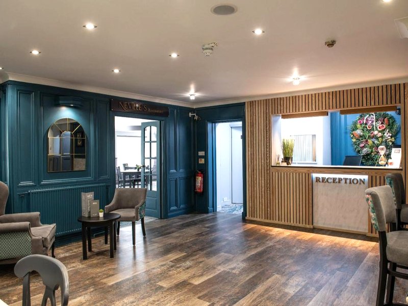 ザ バーチ ホテル (The Birch Hotel)の写真