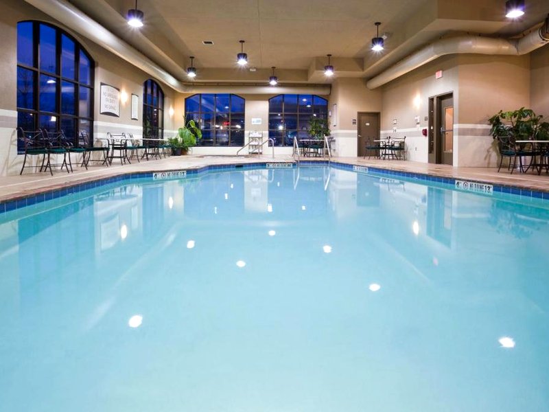 Staybridge Suites Milwaukee Airport South By IHGの写真
