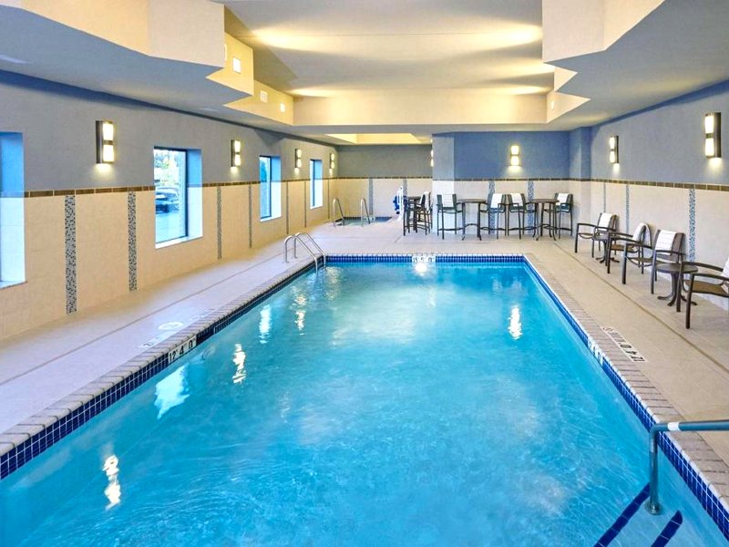 Hampton Inn & Suites Milwaukee/Franklinの写真