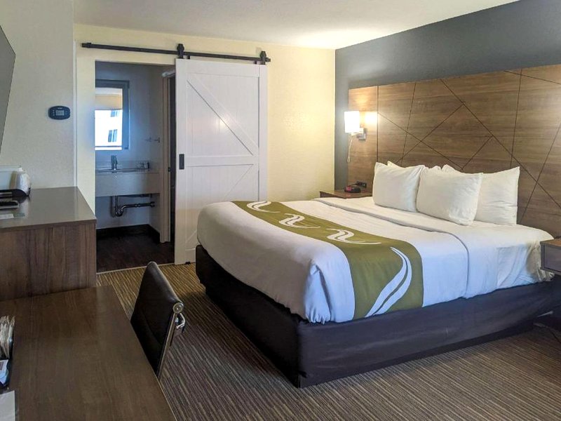 Quality Inn & Suites Northampton - Amherstの写真