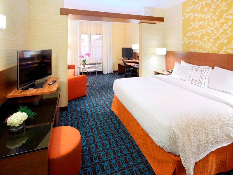 フェアフィールド イン&スイーツ スプリングフィールド ノーサンプトン/アマースト (Fairfield Inn & Suites Springfield Northampton/Amherst)の写真