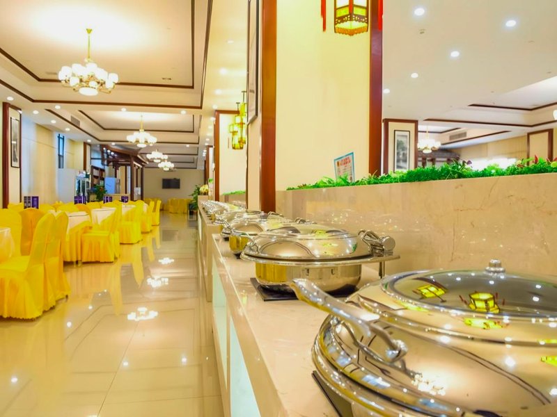 Vienna Hotel Guangxi Hechi Fengshanの写真
