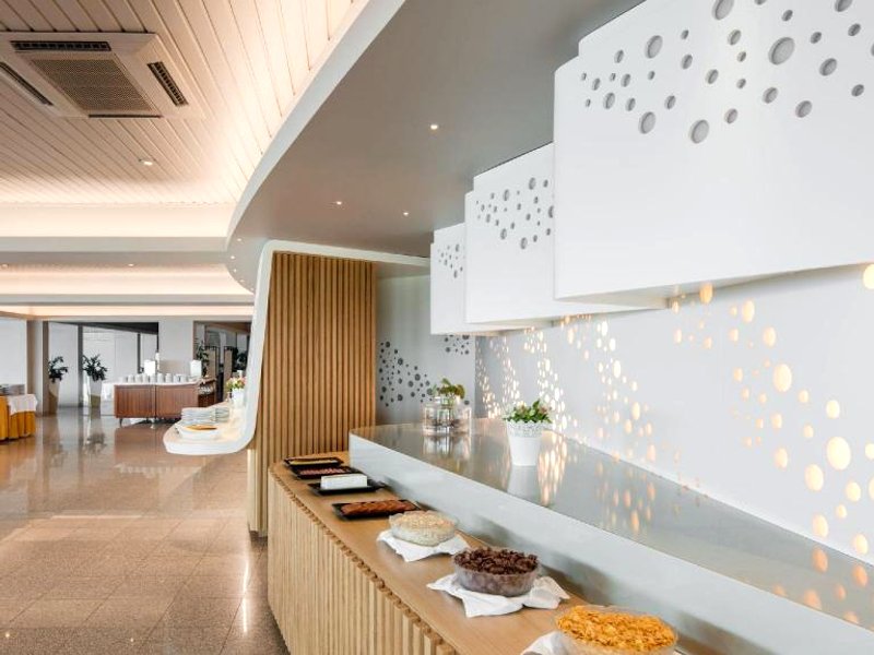 Axis Ofir Beach Resort Hotelの写真