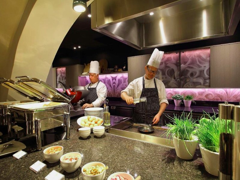 ゴールデン チューリップ ホテル セントラル (Golden Tulip Hotel Central)の写真