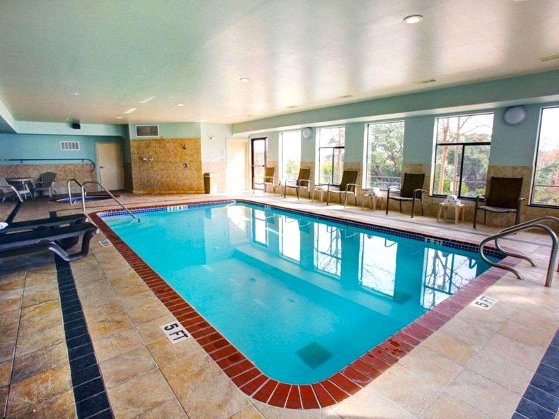 コンフォート スイーツ (Comfort Suites)の写真