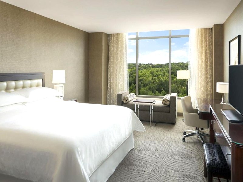 シェラトン オースティン ジョージタウン ホテル&カンファレンス センター (Sheraton Austin Georgetown Hotel & Conference Center)の写真