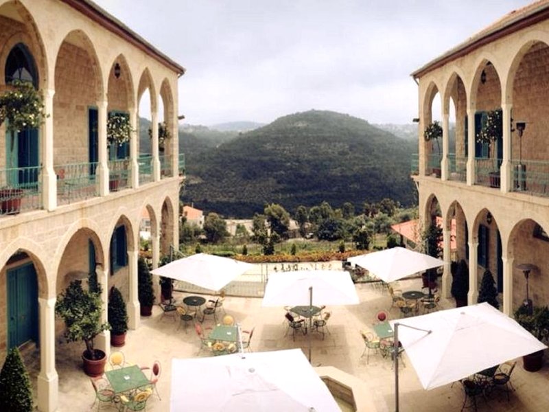 ドゥアル オウマラ ホテル (Deir Al Oumara Hotel)の写真