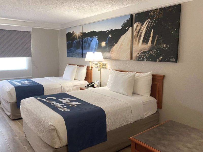 デイズ イン&スイーツ バイ ウィンダム アーリントン ハイツ (Days Inn & Suites by Wyndham Arlington Heights)の写真