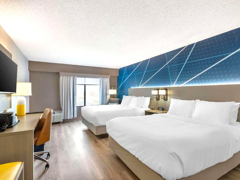 コンフォート イン アンド スイーツ アーリントン ハイツ - バッファロー グローブ (Comfort Inn & Suites Arlington Heights - Buffalo Grove)の写真