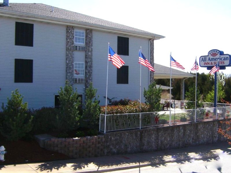 オール アメリカン イン&スイーツ ブランソン (All American Inn & Suites Branson)の写真