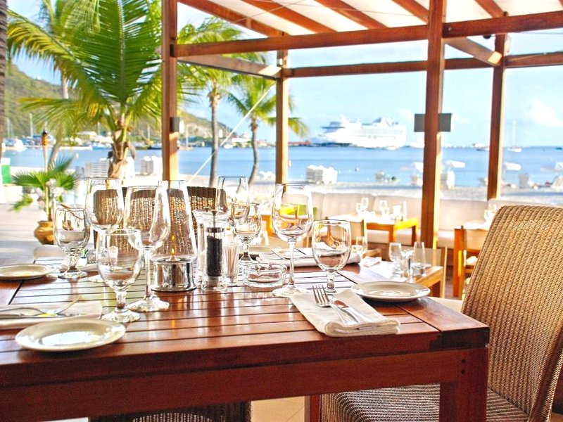 ホランド ハウス ビーチ ホテル (Holland House Beach Hotel)の写真