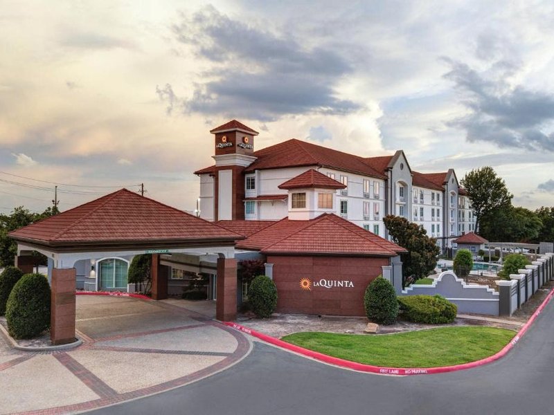 ラ キンタ イン&スイーツ バイ ウィンダム シャーマン (La Quinta Inn & Suites by Wyndham Sherman)の写真