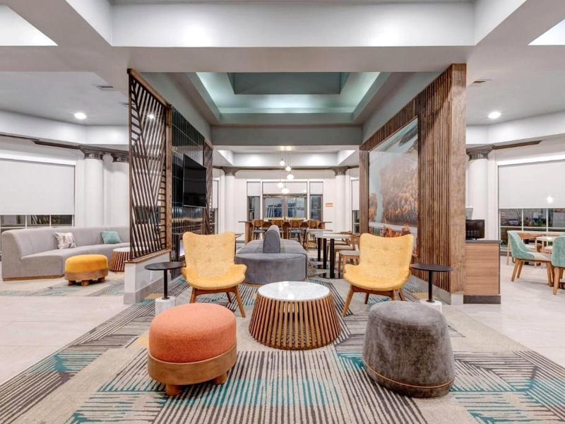 ラ キンタ イン&スイーツ バイ ウィンダム シャーマン (La Quinta Inn & Suites by Wyndham Sherman)の写真