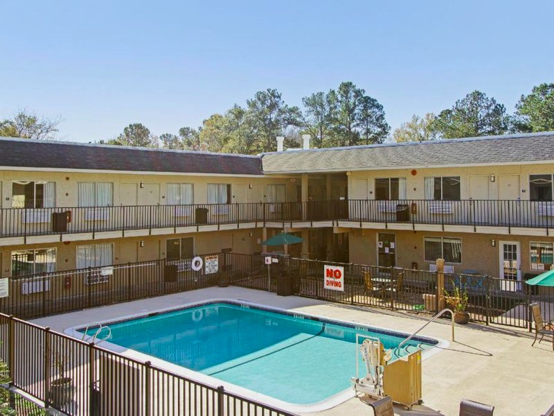 FairBridge Inn & Suites Richmond Hillの写真