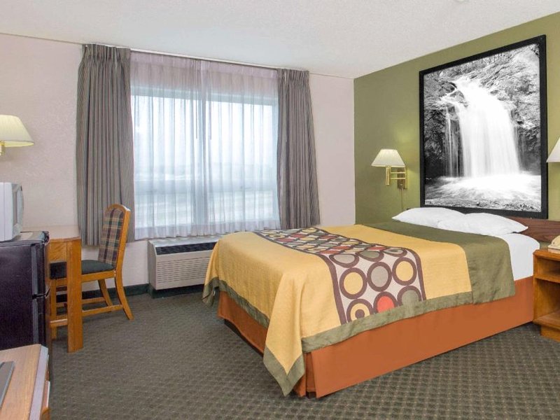 スーパー 8 バイ ウインダム マジソン イースト (Super 8 Madison East)の写真