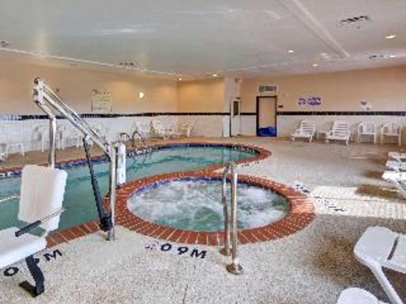 Comfort Suites Near Cedar Creek Lakeの写真
