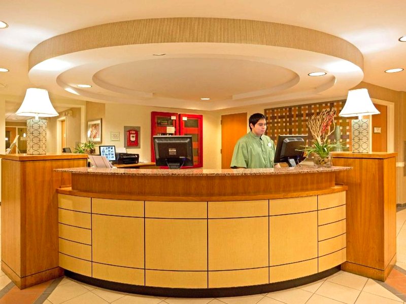 ラ キンタ イン & スイーツ バイ ウィンダム ボストン ソマービル (La Quinta Inn & Suites by Wyndham Boston Somerville)の写真