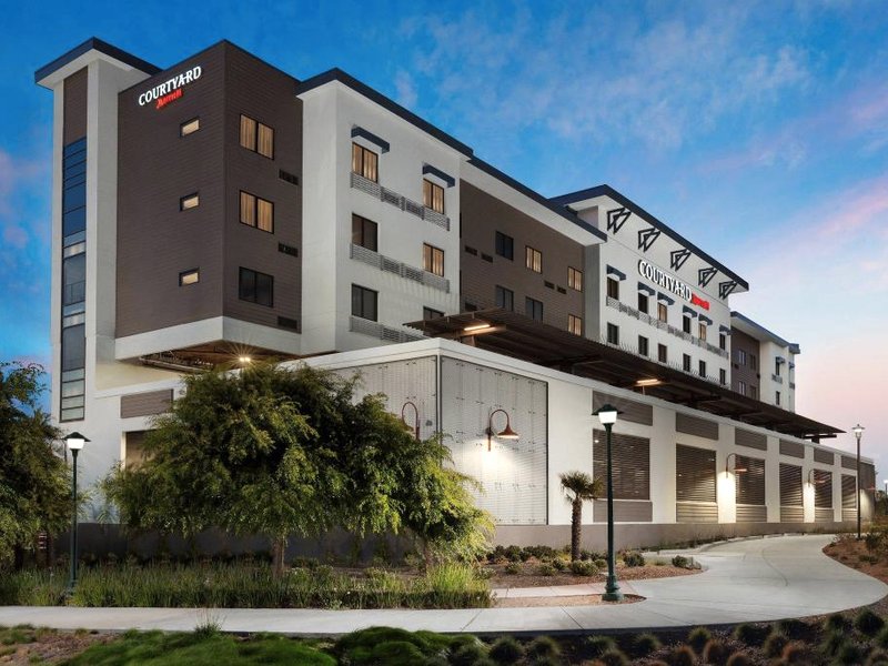 コートヤード レッドウッド シティ (Courtyard Redwood City)の写真