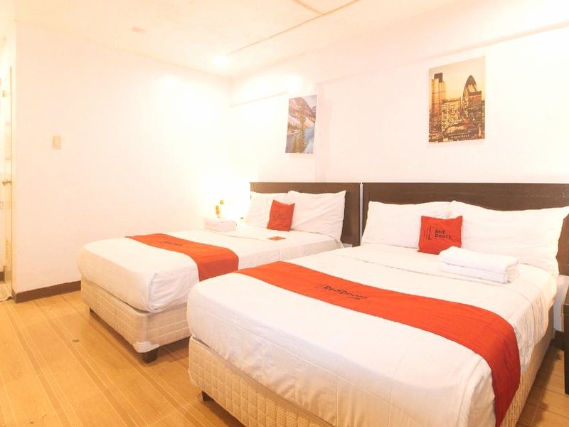 RedDoorz @ City Stay Inns Marilaoの写真