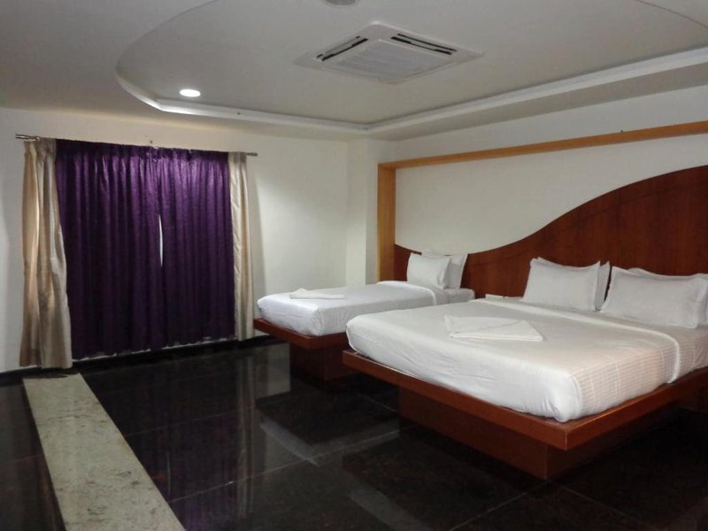 ホテル サヌ インターナショナル (Hotel Sanu International)の写真