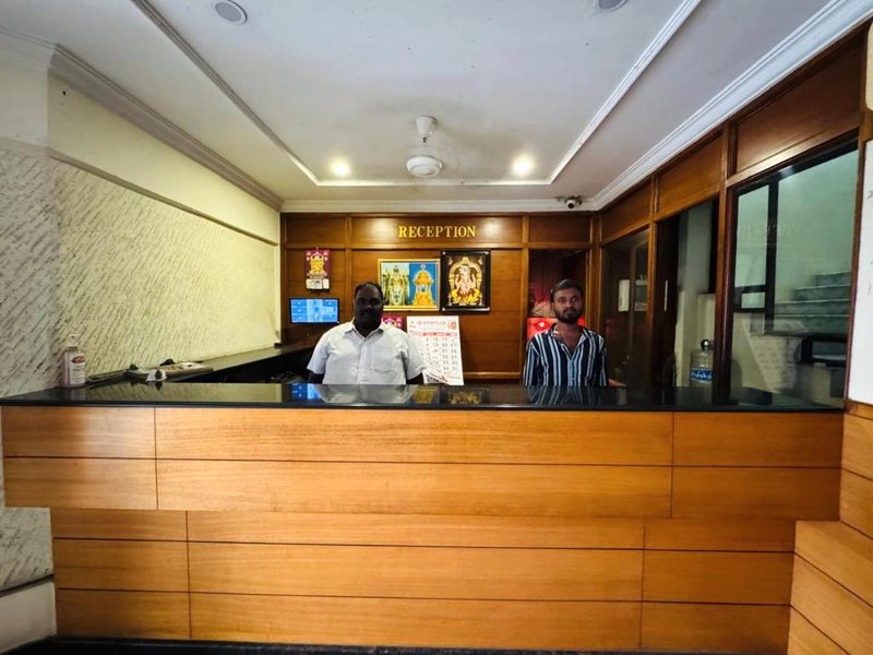 Hotel Priya  Towersの写真