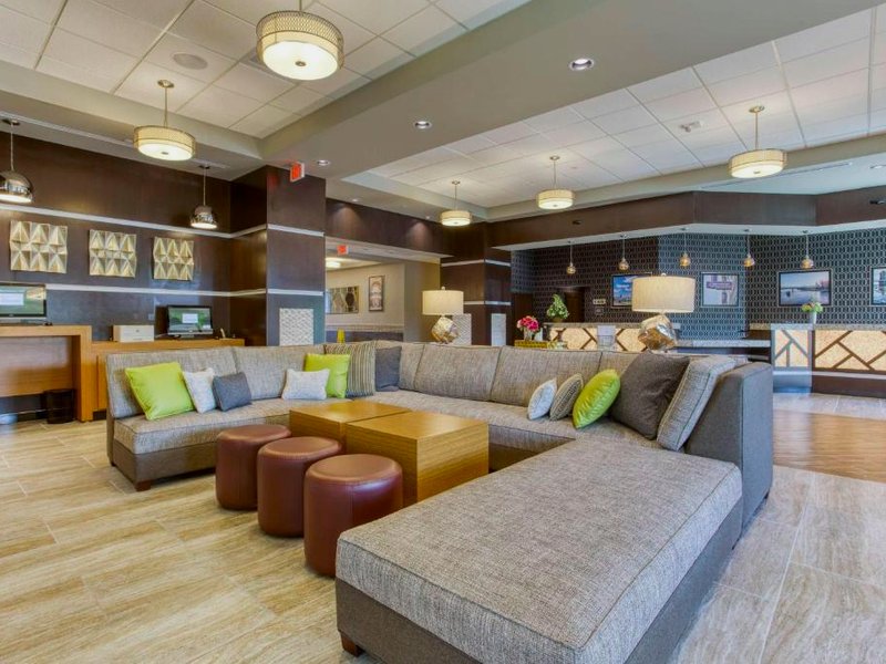 ドゥルーリー イン&スイーツ シンシナティ ノースイースト メイソン (Drury Inn & Suites Cincinnati Northeast Mason)の写真
