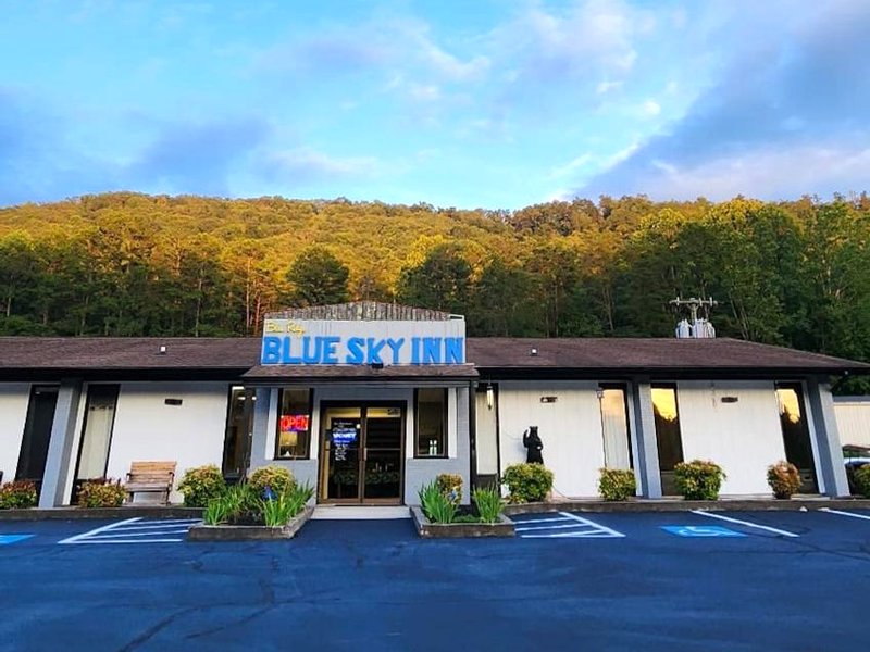 ザ モダン イン (The Modern Inn)の写真