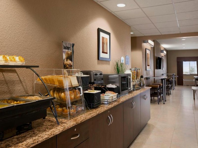 マイクロテル イン&スイーツ バイ ウインダム コチュラ (Microtel Inn & Suites by Wyndham Cotulla)の写真