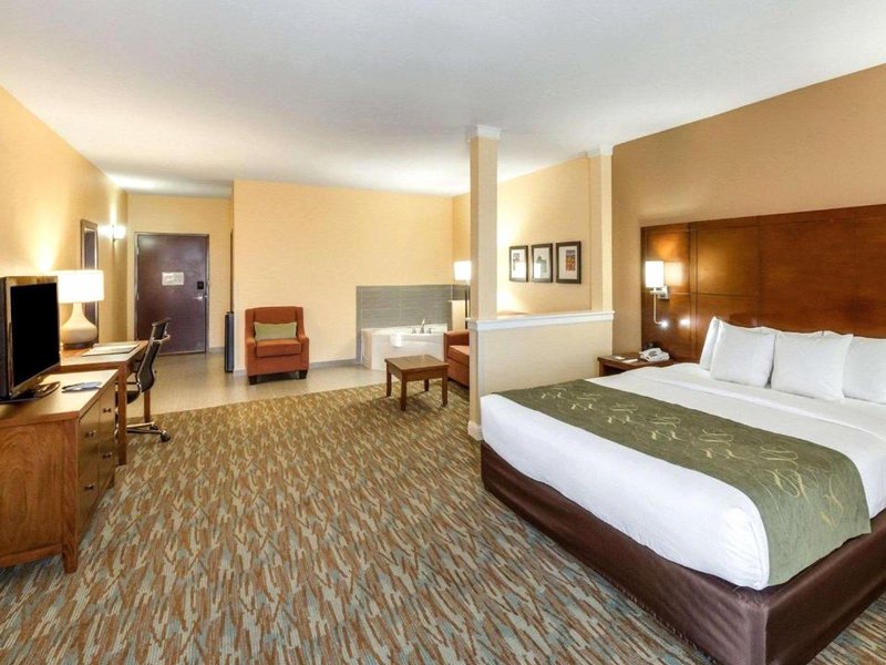 Comfort Suites Cotulla near I-35の写真