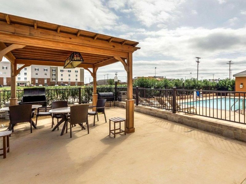 Comfort Suites Cotulla near I-35の写真