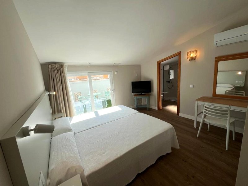 Aparthotel Bahia Pinosolの写真