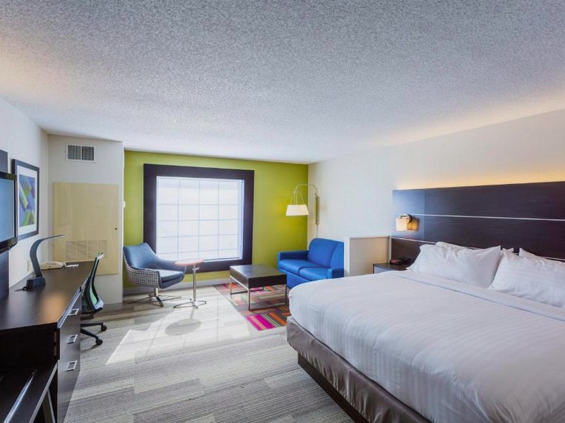 ホリデイ イン エクスプレス ホテル ＆ スイーツ レディング バイ IHG (Holiday Inn Express Hotel & Suites Reading By IHG)の写真