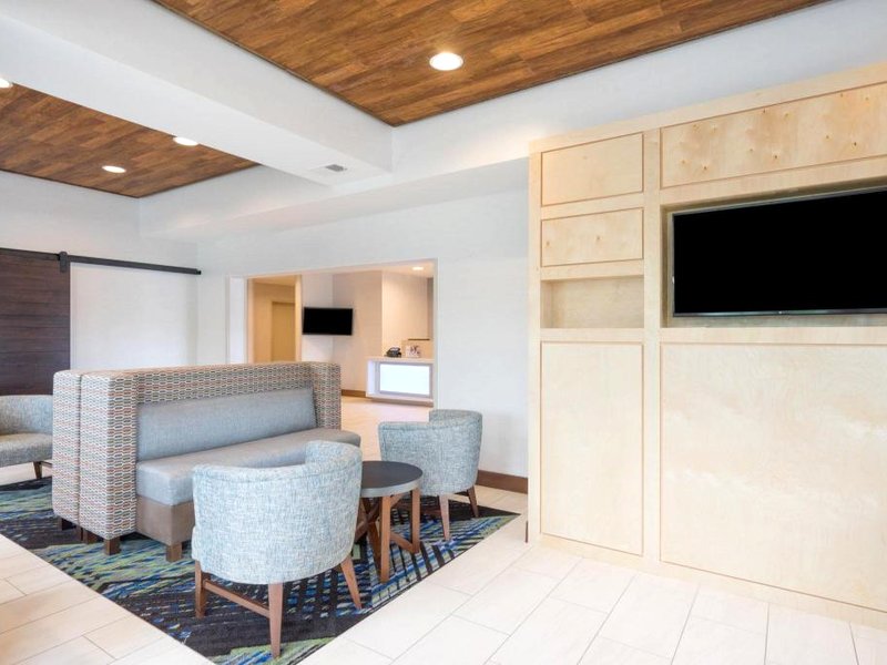 Holiday Inn Express Hotel & Suites Frankfort By IHGの写真