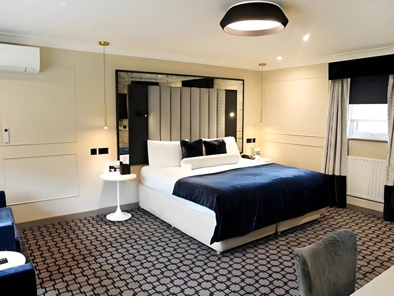 デンハム グローブ (Denham Grove)の写真