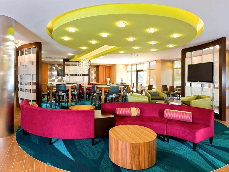 スプリングヒル スイーツ フィラデルフィア ラングホーン (SpringHill Suites Philadelphia Langhorne)の写真